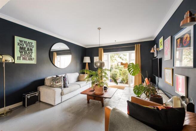 Suffield Road, E4