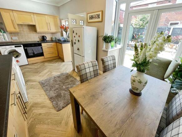 Kitchen Diner