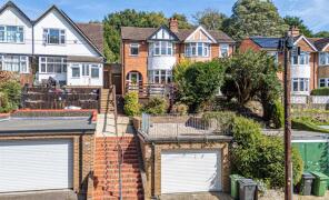 184, St Helens Road, Hastings TN34 2EA