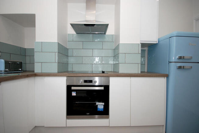 1 bed House Share to rent Image 8