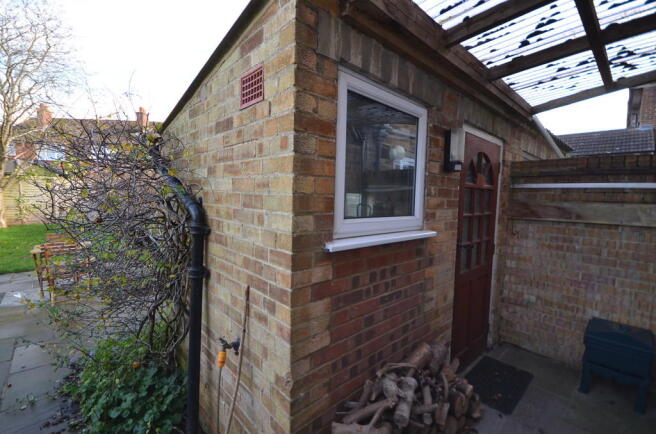 Photo 14