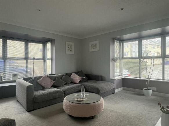 Lounge: