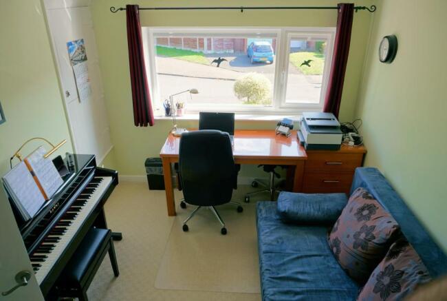 Photo 10