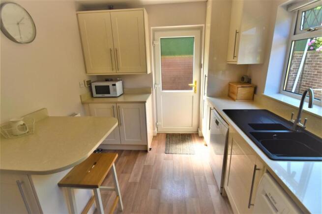 38 Daleside  Kitch rev.JPG