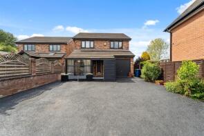 3, Little Ees Lane, Sale M33 5GT