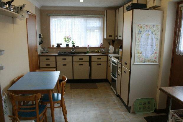 Kitchen/Breakfast Ro