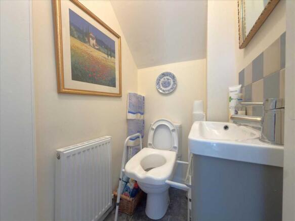 3 bed Detached for sale Image 9