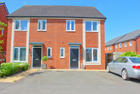 Longhorn Close, Uttoxeter, ST14 5FY