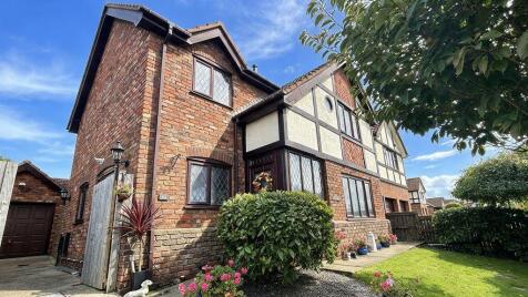 Bryn Gannock, Deganwy