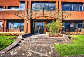 Flat 55, 53 Furness House, Brighton Road, Redhill RH1 6SH