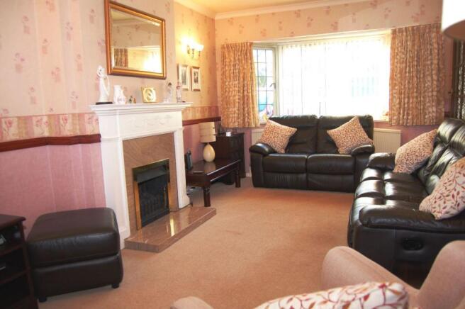 SITTING ROOM