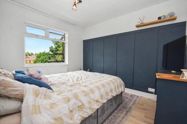 3 bed Semi-Detached for sale Image 6
