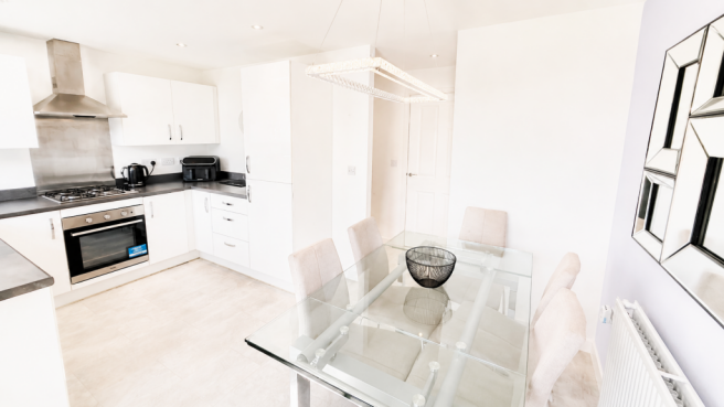 3 bed Terraced for sale Image 5