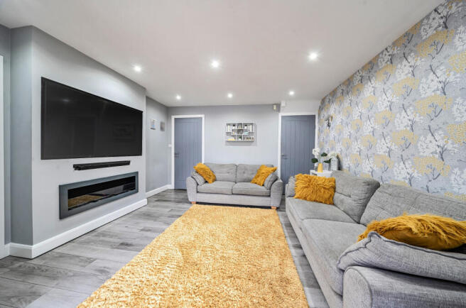 1425593-9-69b447f...