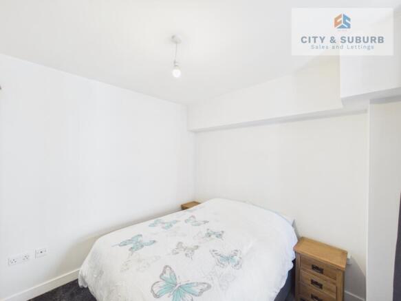 CAM01351G0-PR0219-STILL001