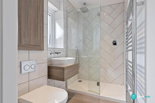 4 bed Semi-Detached for sale Image 6