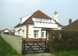 24, Marine Drive, West Wittering PO20 8HQ