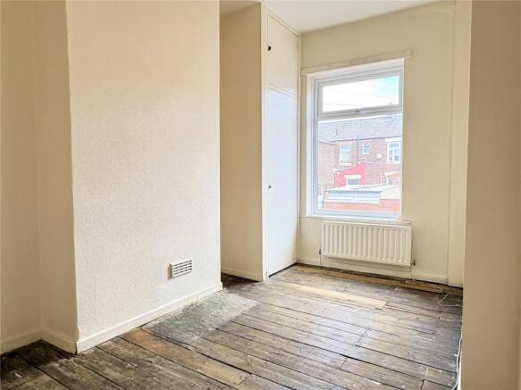 2 bed Terraced for sale Image 7