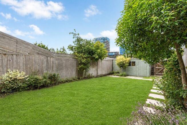 Woodstock Road, Walthamstow, London, E17 photo 4