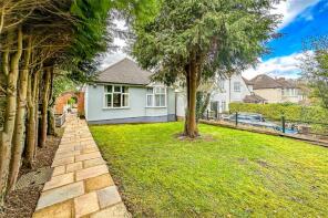 174, St Albans Road, St. Albans AL4 9LP