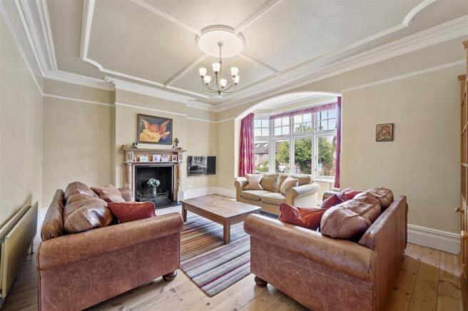 124 Pepys Road,4.jpg