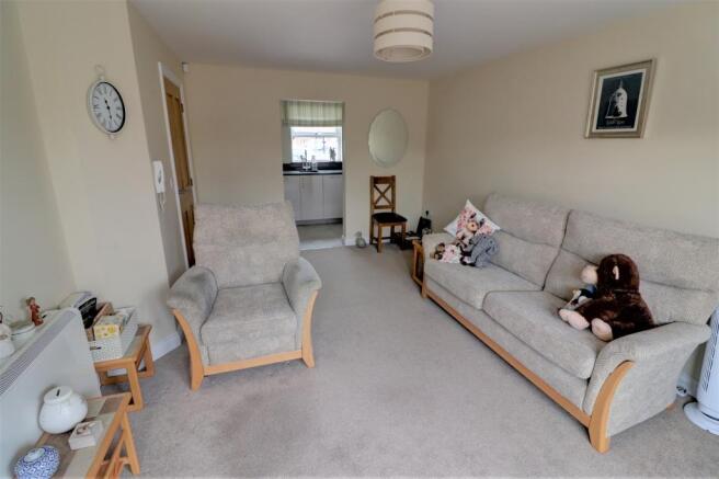 Lounge 2