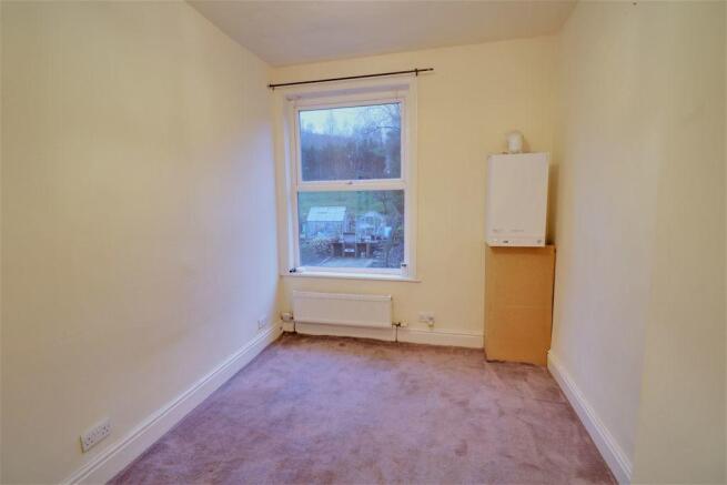 Bedroom 1 (Double)