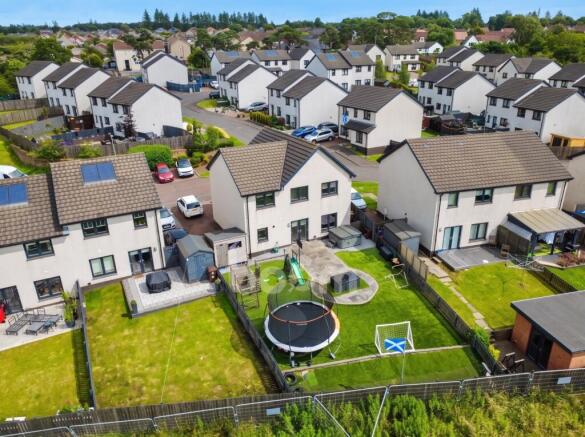 Auldlea Gardens, Beith rear garden