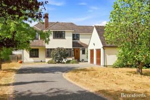 100, Vicarage Lane, Great Baddow, Chelmsford CM2 8JB