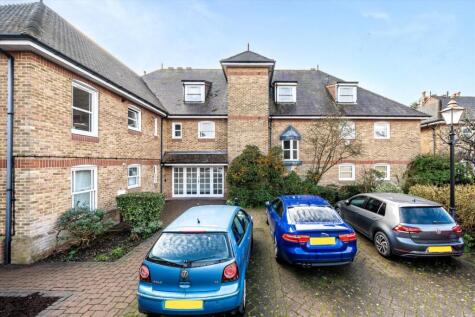 Natalie Mews, Twickenham