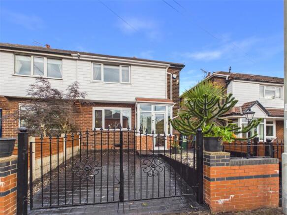 2-bed semi-detached on Hurst Street, Reddish, Stockport, SK5, £270,000