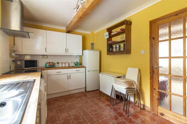 Kitchen / Breakfast Room