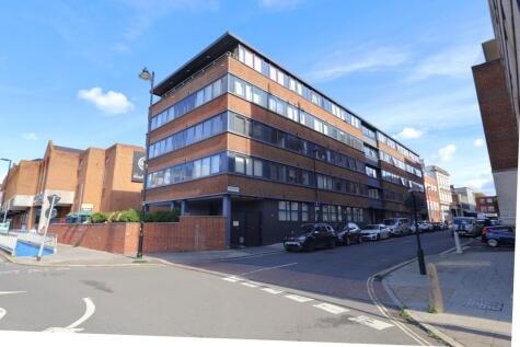 Ogle Road, City Centre