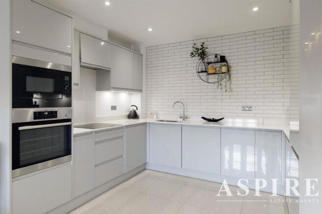 Aspire Estate Agents Benfleet 5.jpg