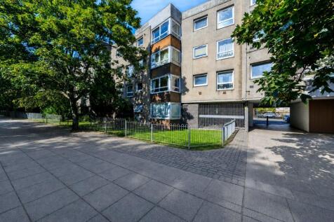 Giles Street, Edinburgh, Midlothian, EH6