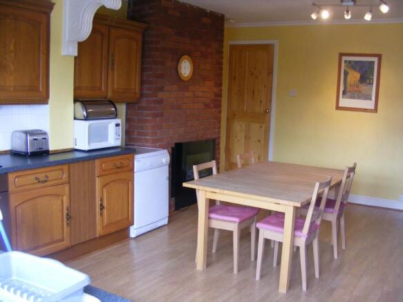 KITCHEN/DINER