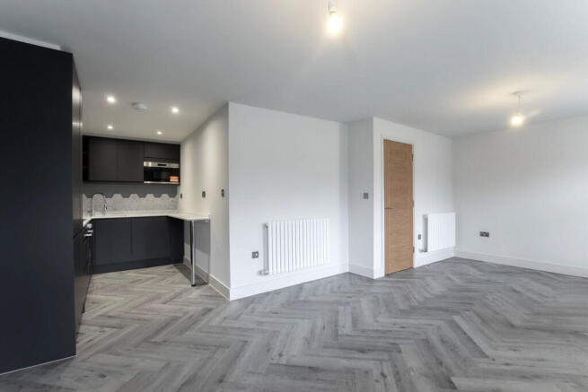 11c Buckingham Co...