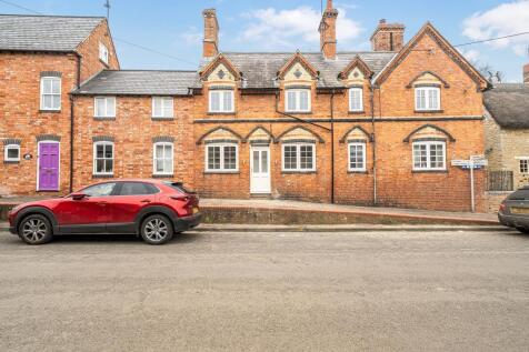 Weston, Northamptonshire, NN12