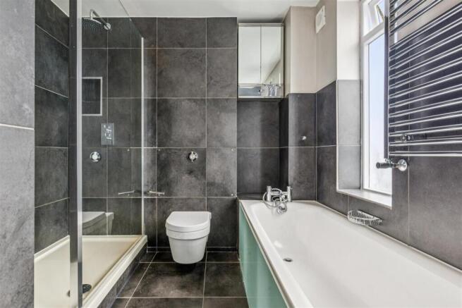 Braid Court, W4 - FOR SALE