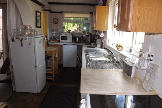Photo 8