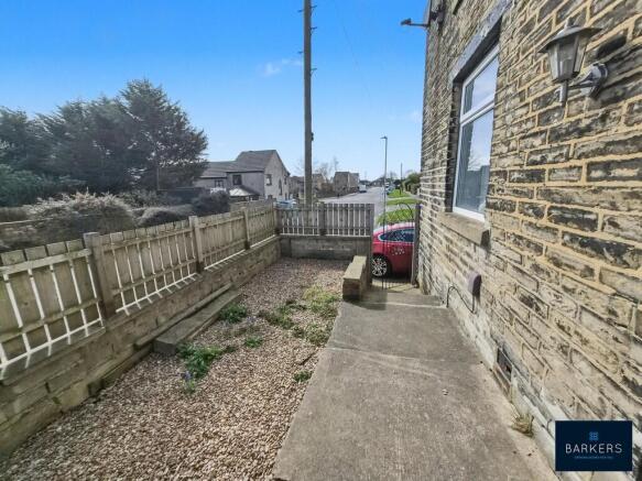 2 bed Semi-Detached for sale Image 10