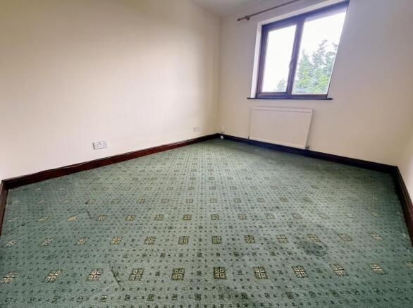 3 bed Town House to rent Image 7