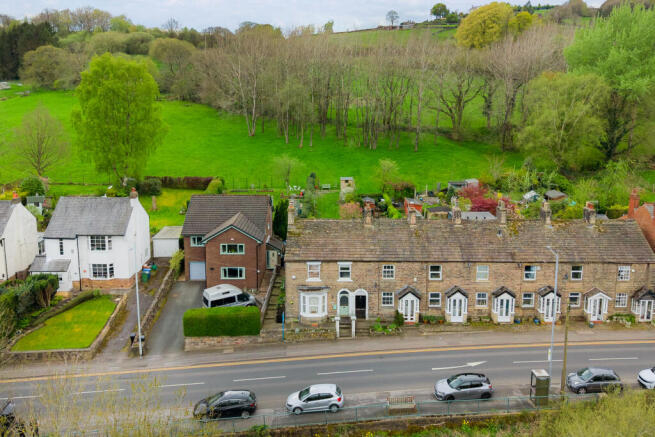 218 STRINES ROAD-19.jpg