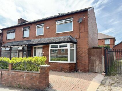 Cheviot Avenue, Coppice, Oldham, OL8