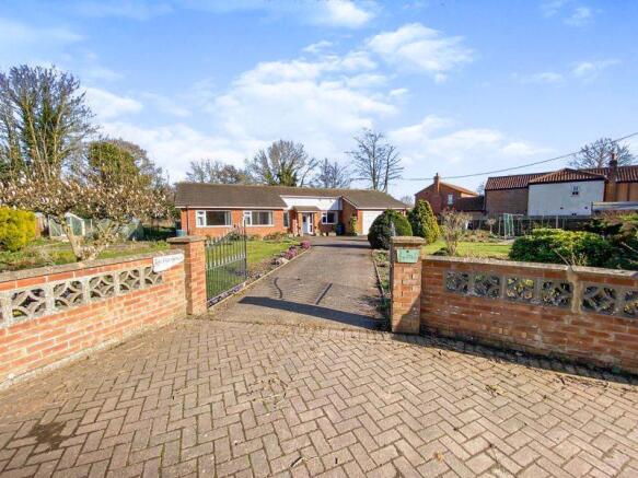 driveway entrance