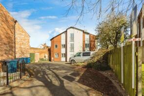Apartment 1, Thraves Place, Main Road, Radcliffe-on-trent, Radcliffe On Trent NG12 2BJ