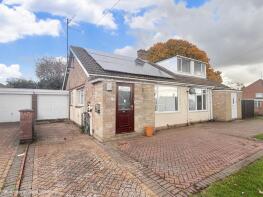 90, Highlands Avenue, Northampton NN3 6BQ
