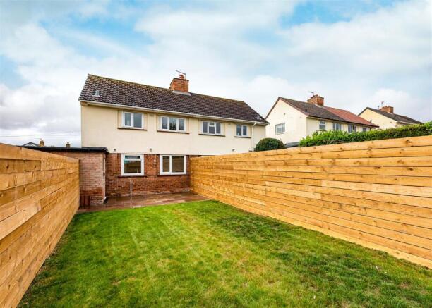 17 Oak Road-external-2.jpg