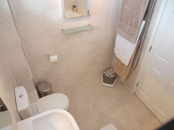 Bathroom (2)