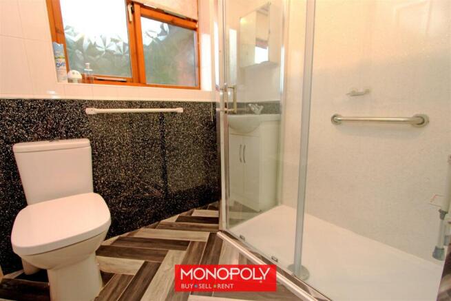 Bathroom_watermark.jpg